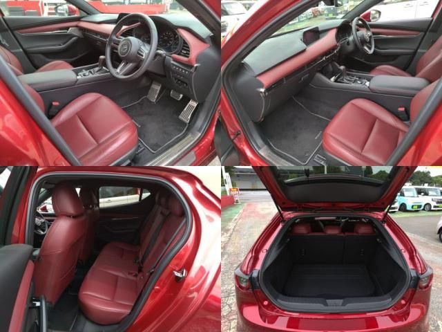 MAZDA3 FASTBACK