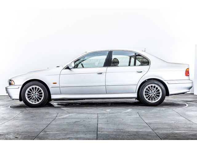 BMW 5series sedan