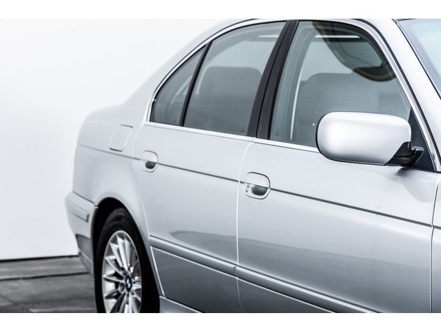BMW 5series sedan