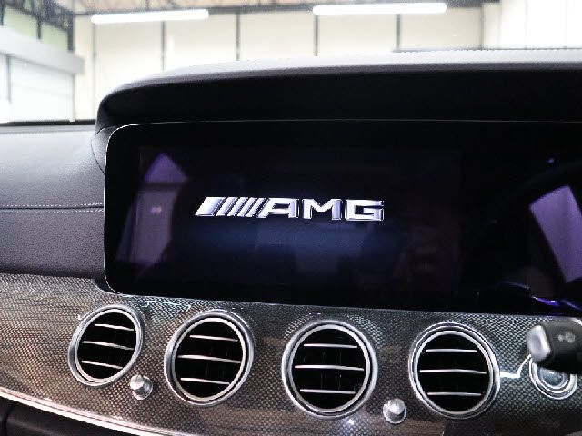 MERCEDES AMG E class sedan HYBRID