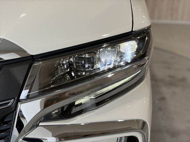 ALPHARD hybrid 4WD