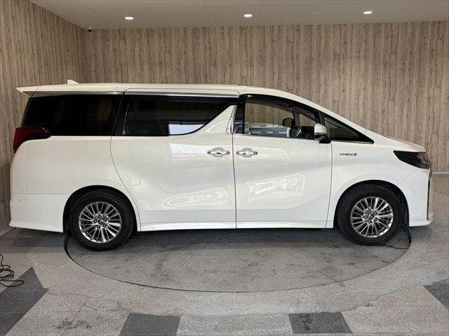 ALPHARD hybrid 4WD