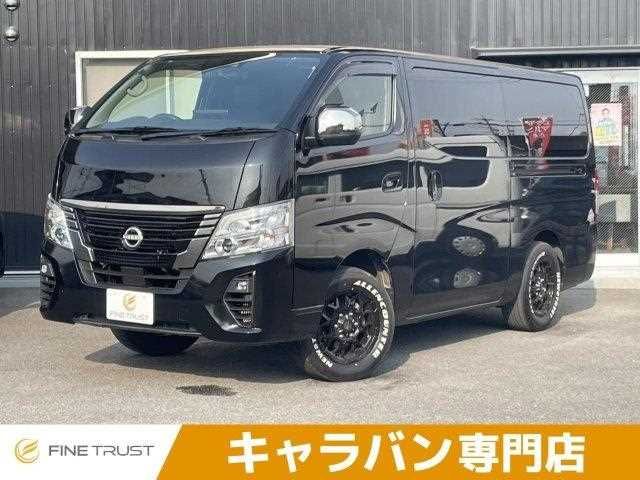 CARAVAN van 4WD