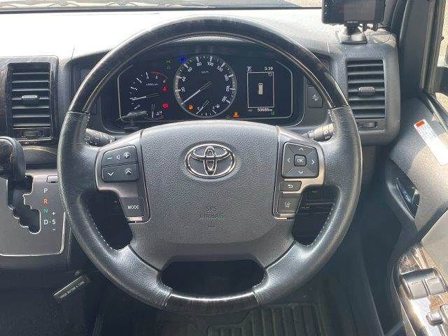 HIACE van 4WD