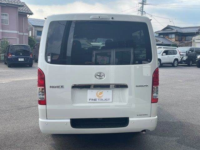 HIACE van 4WD