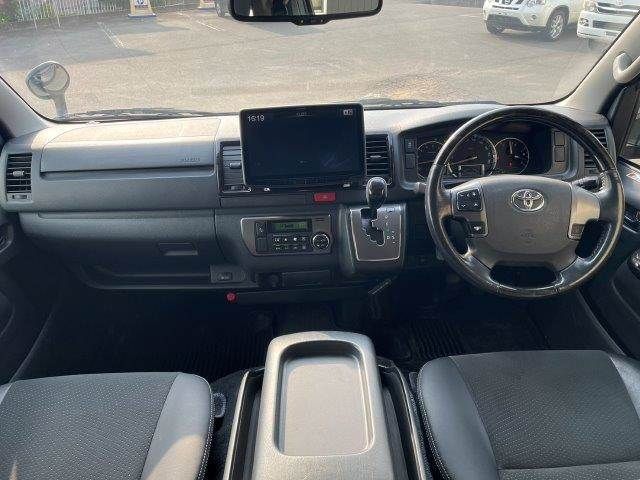 HIACE van 4WD