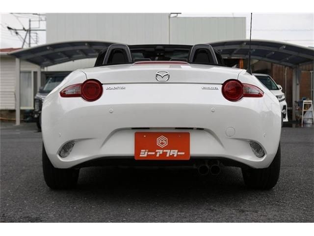 ROADSTER
