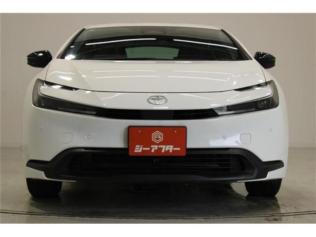 PRIUS 4WD