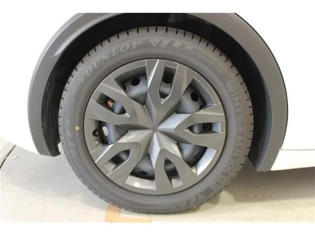 PRIUS 4WD