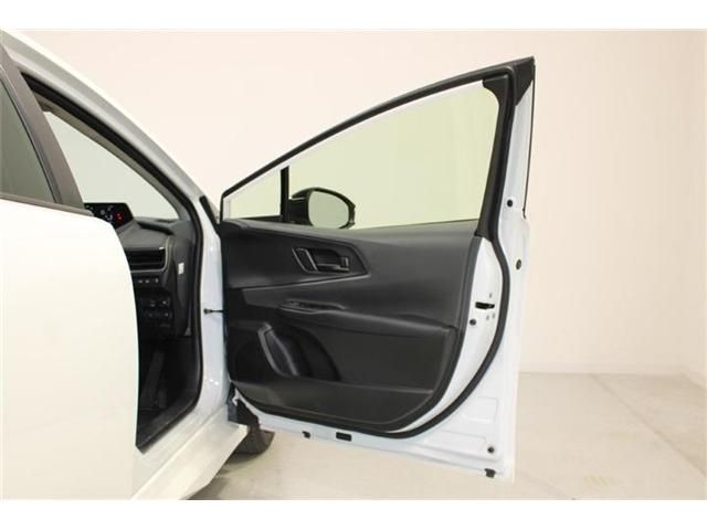 PRIUS 4WD