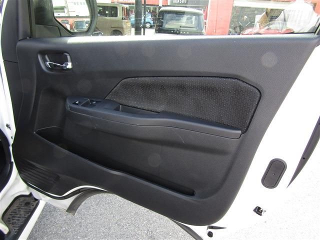 CARAVAN van 2WD