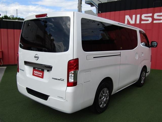 CARAVAN van 2WD