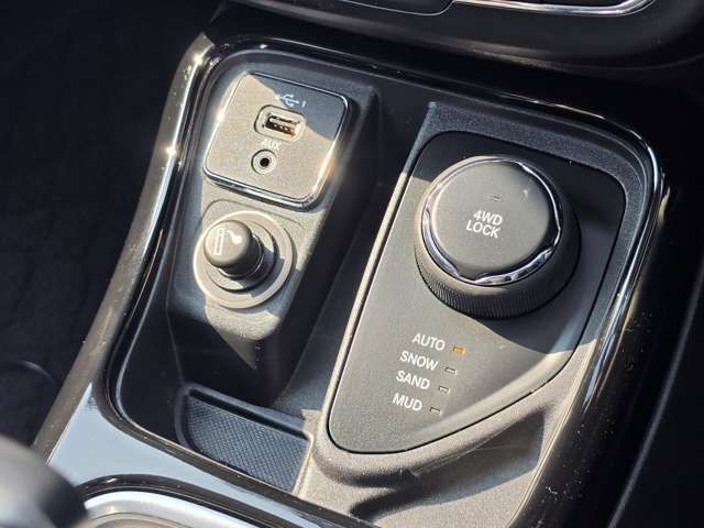 JEEP COMPASS 4WD