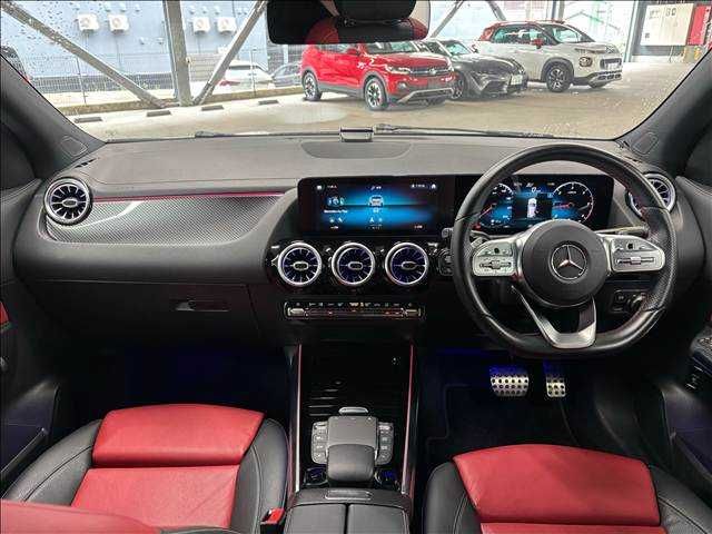 MERCEDES BENZ GLA class