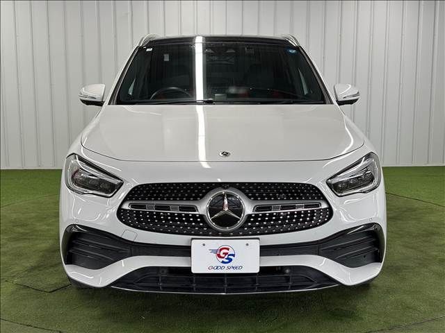 MERCEDES BENZ GLA class