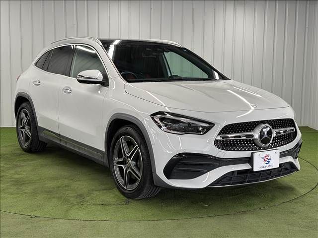 MERCEDES BENZ GLA class