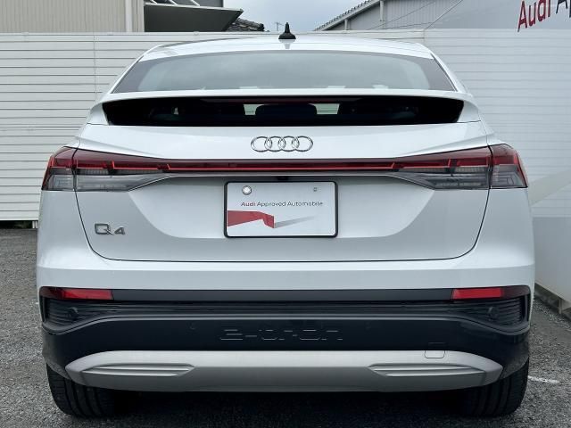 AUDI Q4 e-tron SPORTBACK