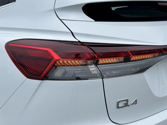 AUDI Q4 e-tron SPORTBACK