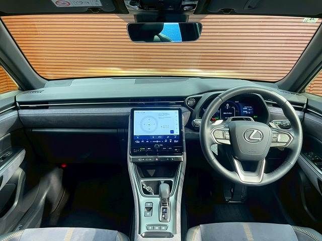 LEXUS LBX