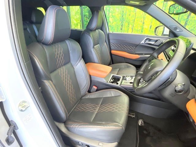 OUTLANDER PHEV