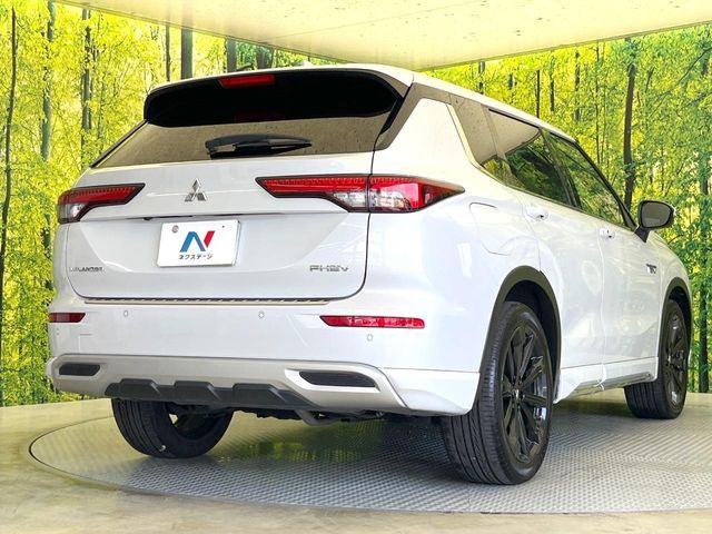 OUTLANDER PHEV