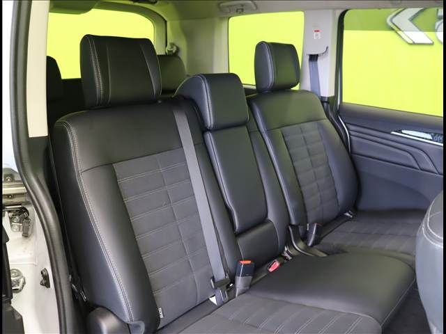DELICA D:5 4WD