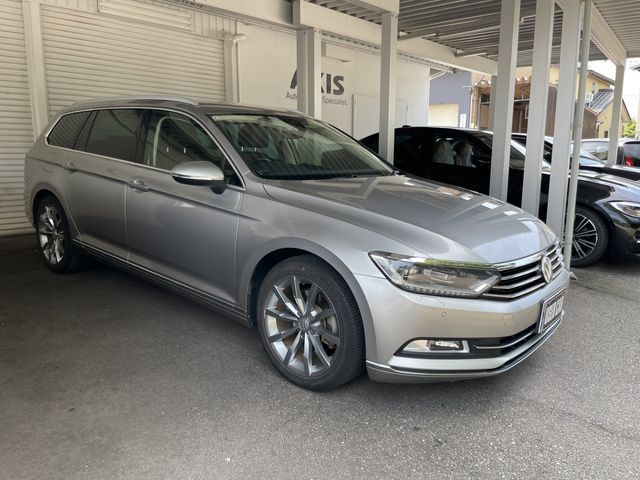 VOLKSWAGEN PASSAT VARIANT