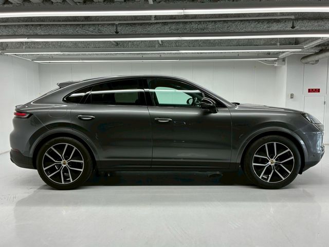 PORSCHE Cayenne coupe