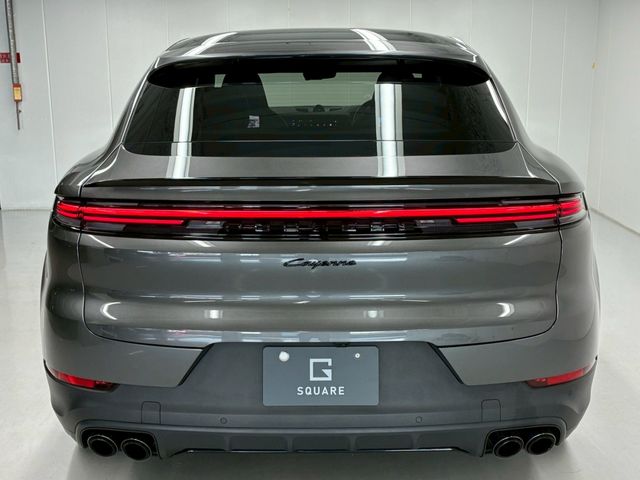 PORSCHE Cayenne coupe