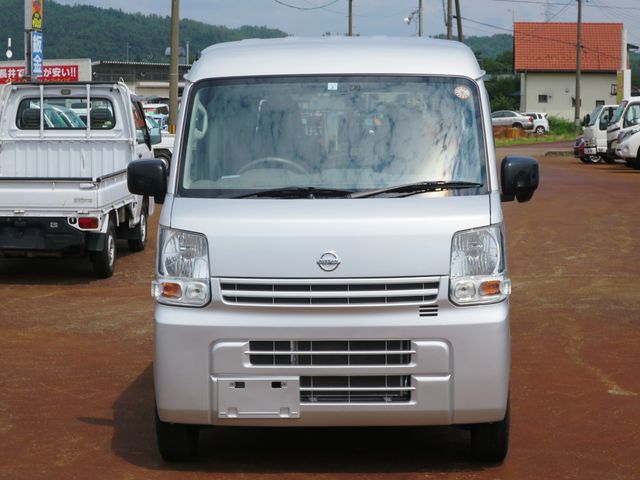 NV100 CLIPPER 4WD