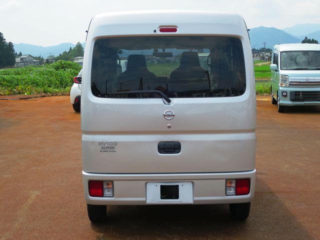 NV100 CLIPPER 4WD