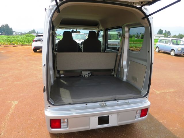 NV100 CLIPPER 4WD