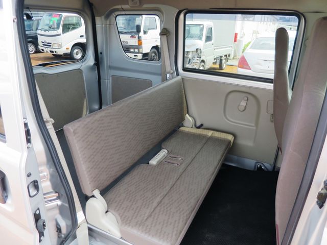 NV100 CLIPPER 4WD