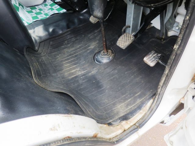 SAMBAR truck 4WD