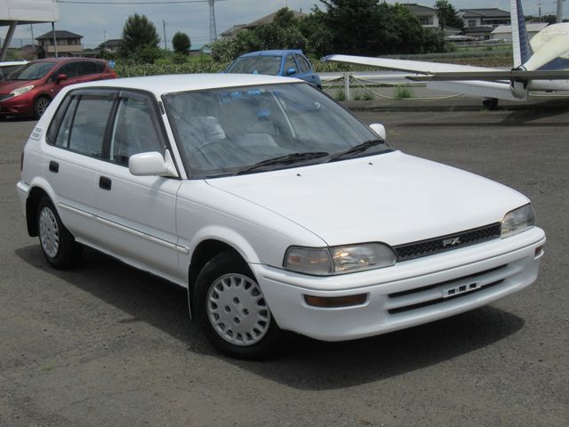 COROLLA FX