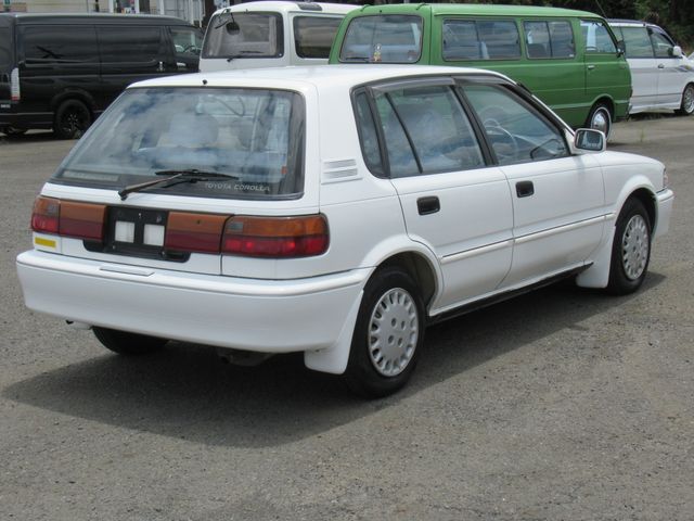 COROLLA FX