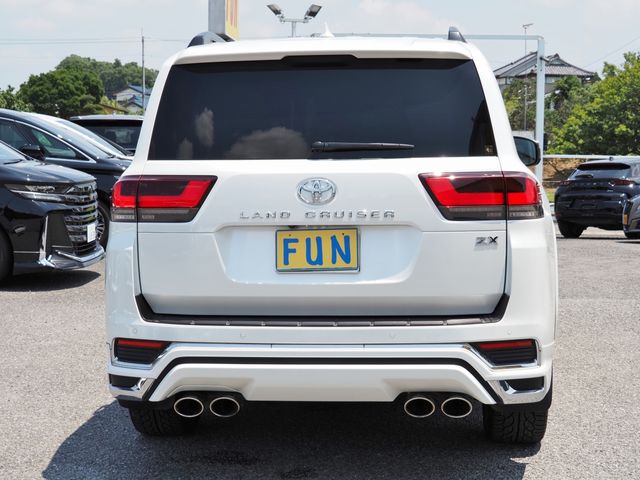 LANDCRUISER wagon