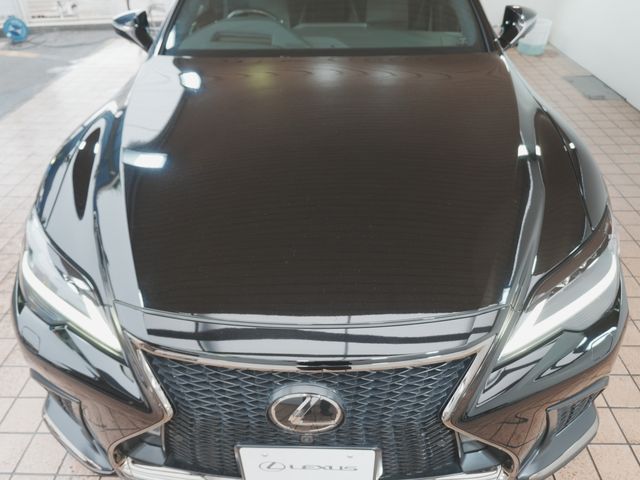 LEXUS LS500 4WD