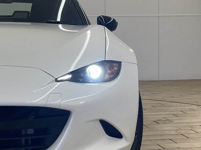 ROADSTER