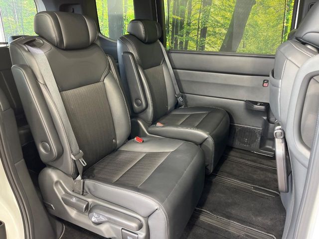 STEPWAGON e:HEV SPADA