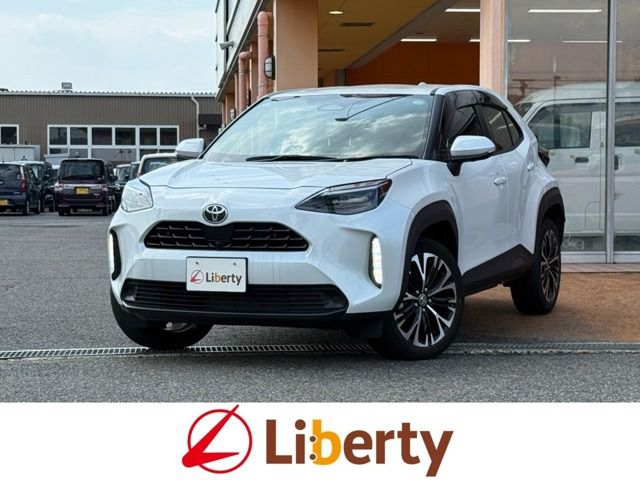 YARIS CROSS