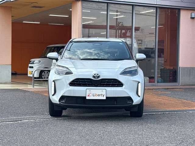 YARIS CROSS