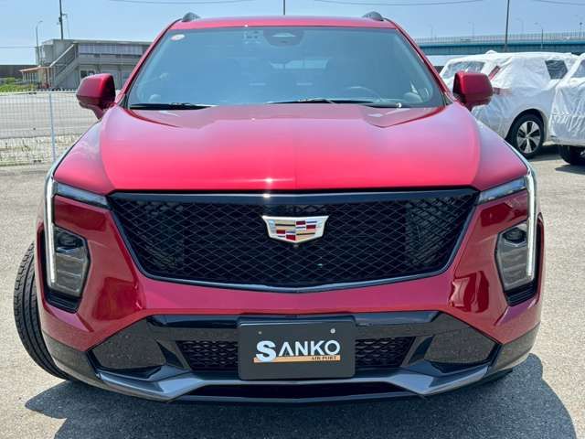 CADILLAC XT4