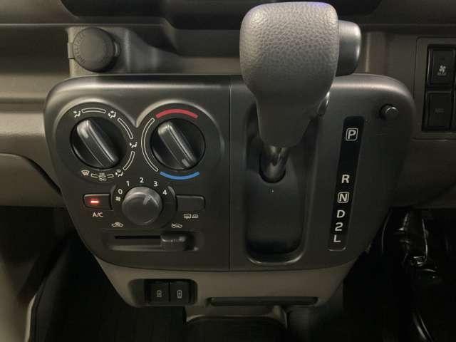 NV100 CLIPPER 4WD