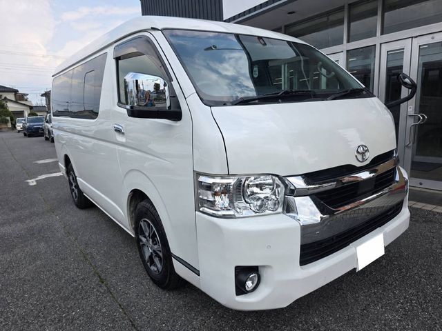 HIACE wagon