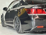 CROWN sedan hybrid