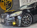 CROWN sedan hybrid