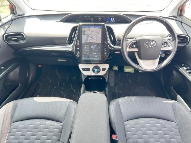 PRIUS PHV