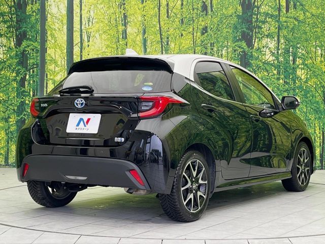 YARIS HYBRID