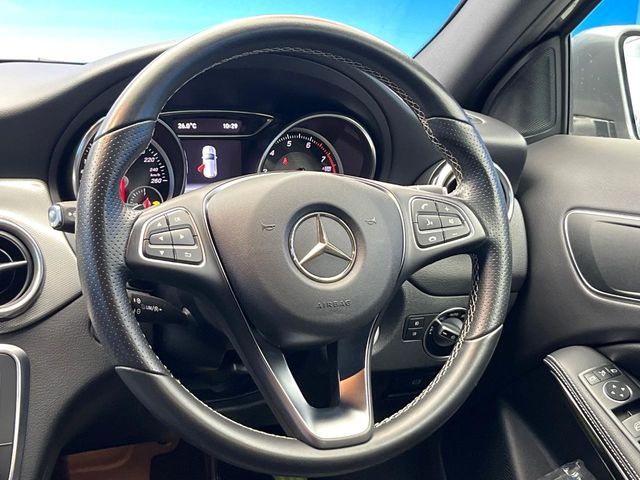 MERCEDES BENZ GLA class